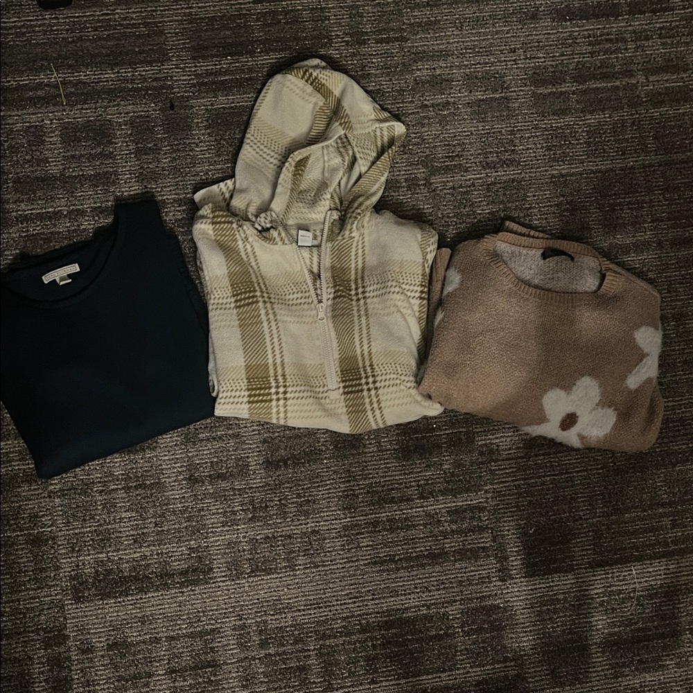 Plaid Zip-Up Hoodie and Sweaters Set